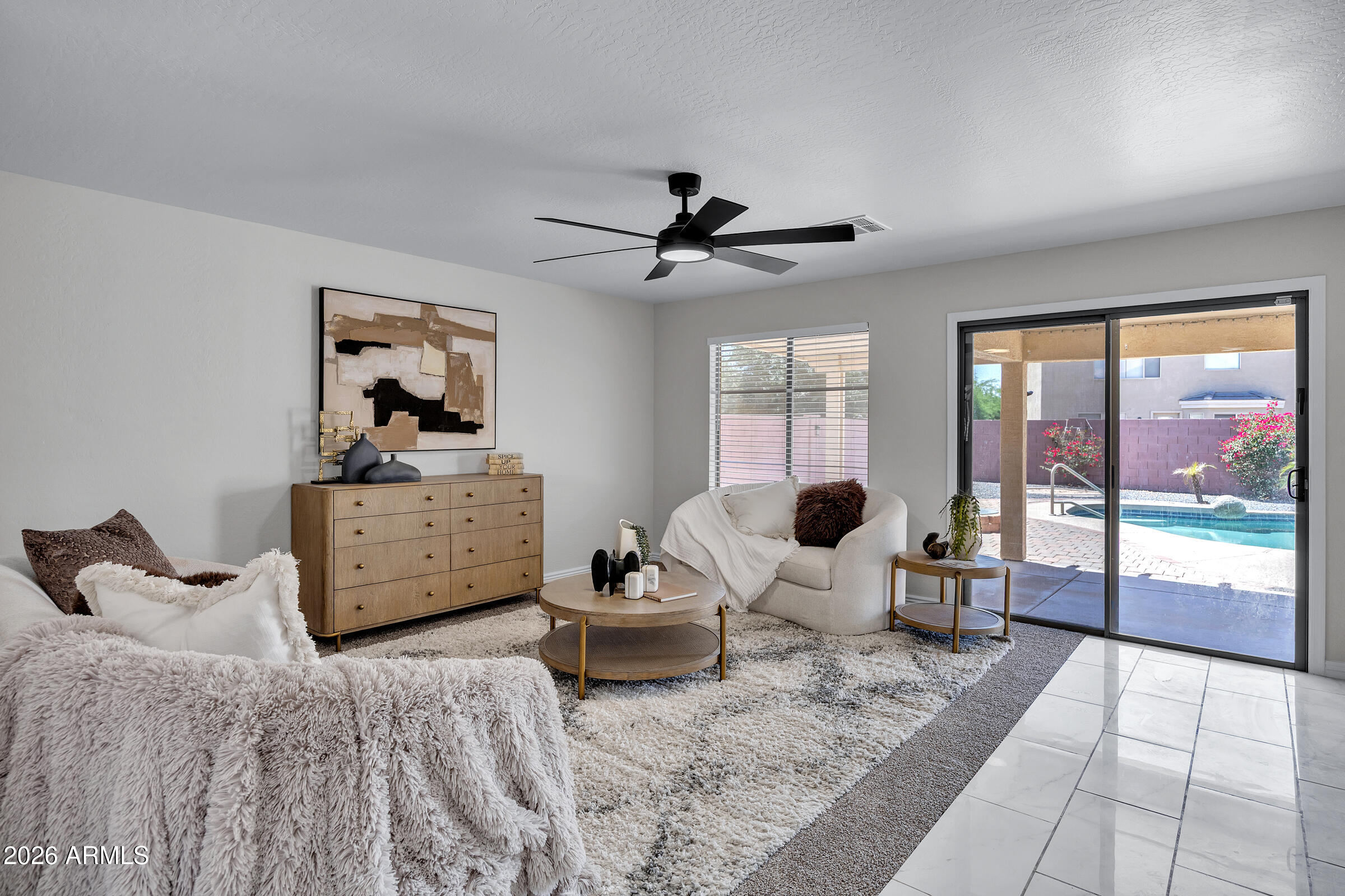 OASIS SUNRISE - Residential