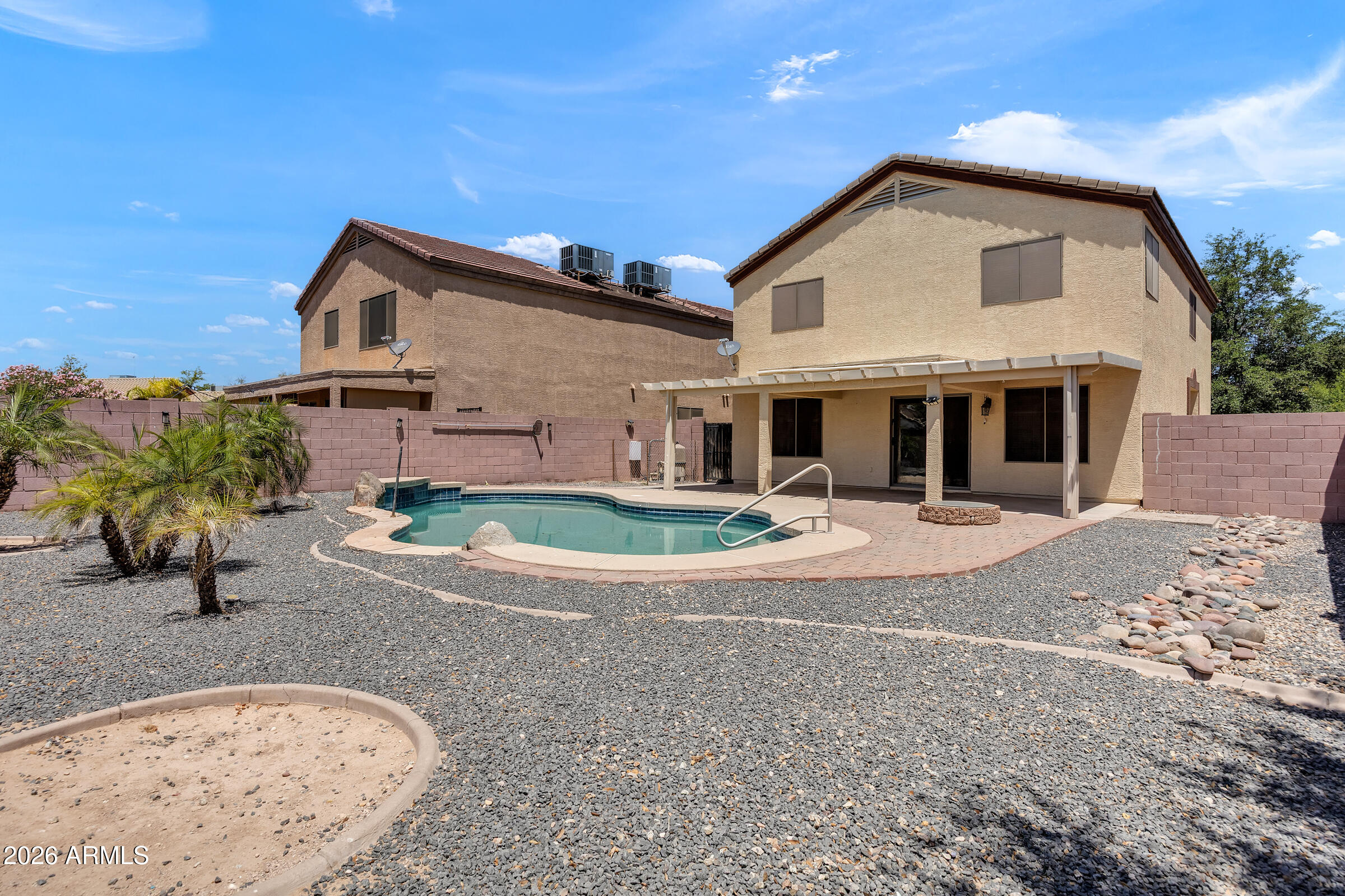 OASIS SUNRISE - Residential