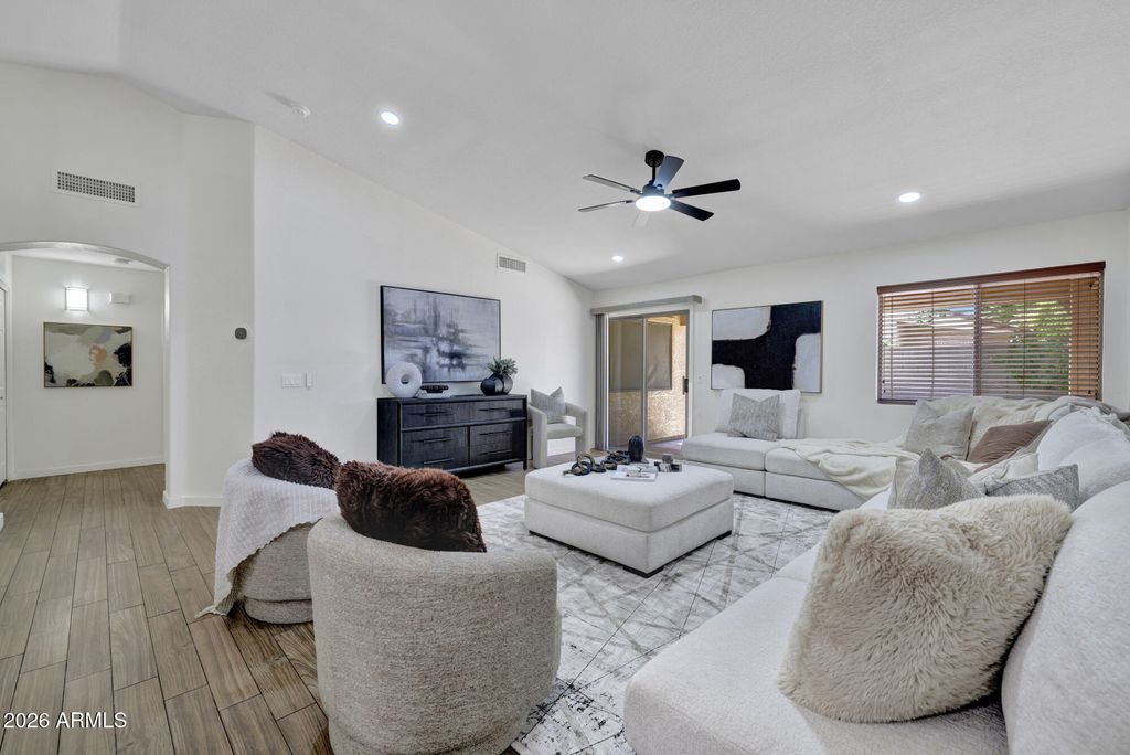 Photo of 3249 E Wildhorse Drive, Gilbert, AZ 85297 (MLS # 7025826)