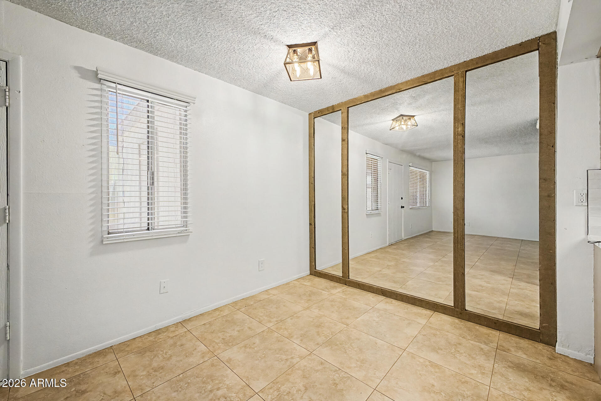 HALLCRAFT VILLAS WEST 8 - Residential