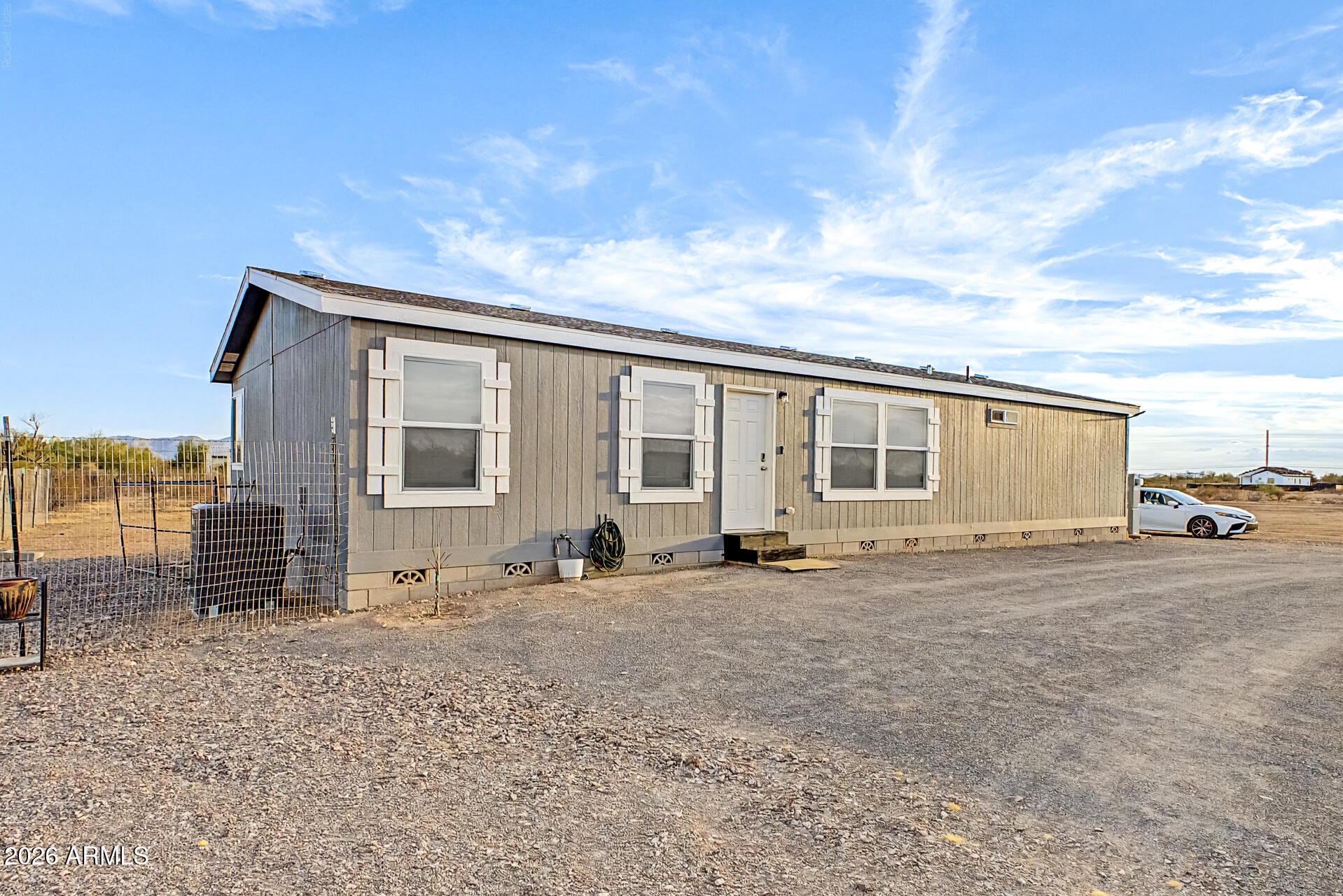 21735 W MONTANOSO Drive