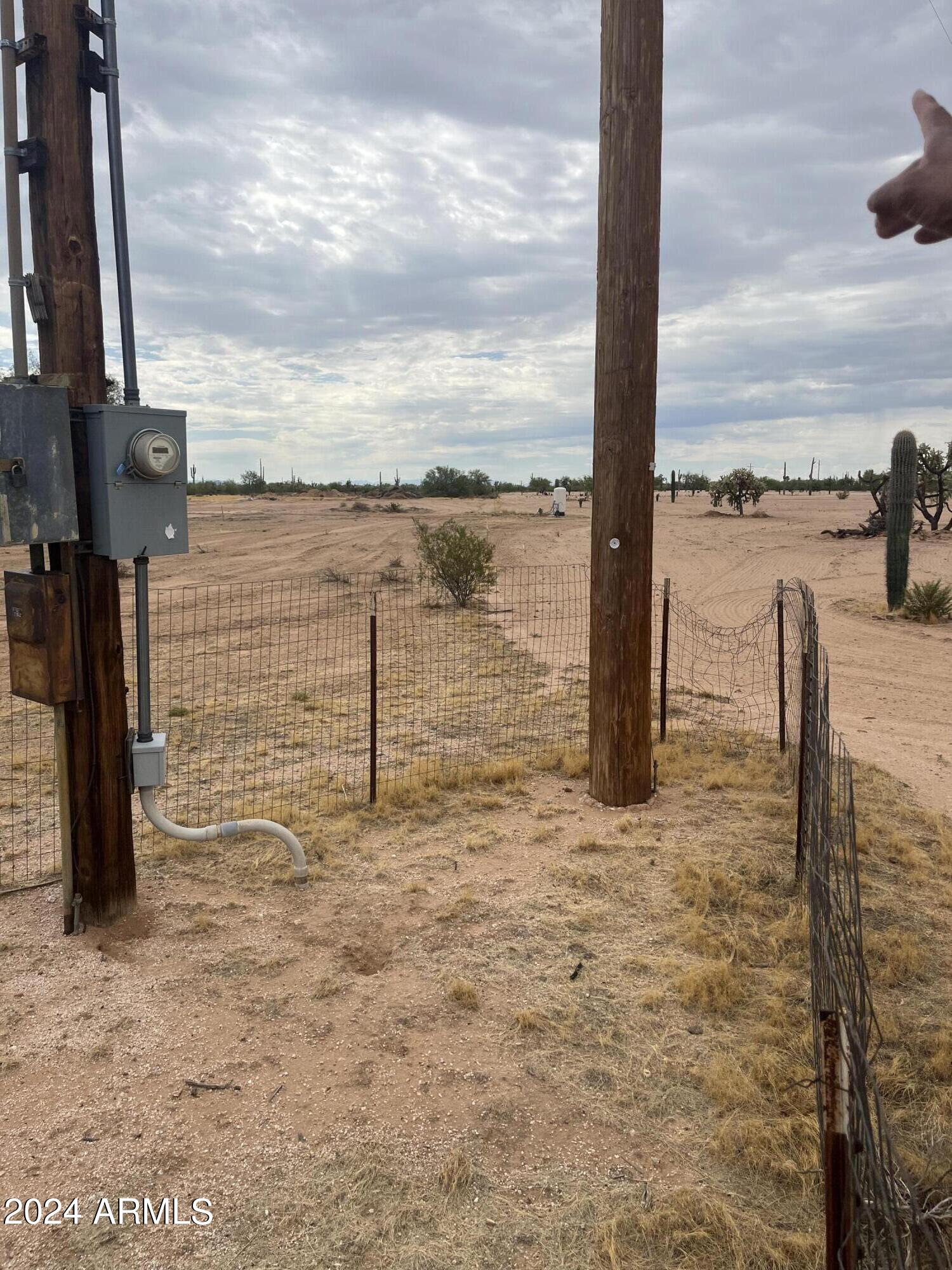 9557 N HIGHWAY 79 -- -