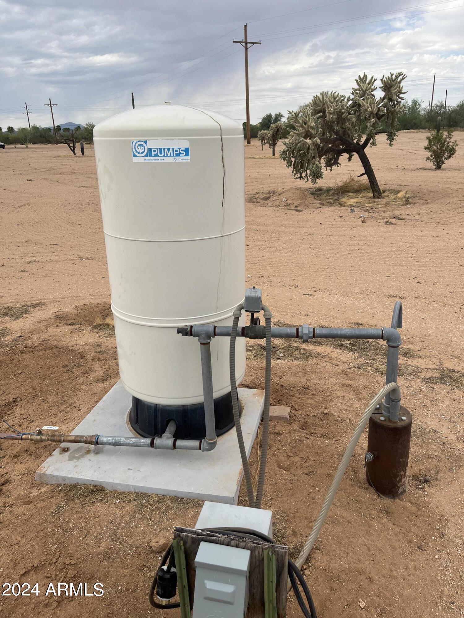 9557 N HIGHWAY 79 -- -