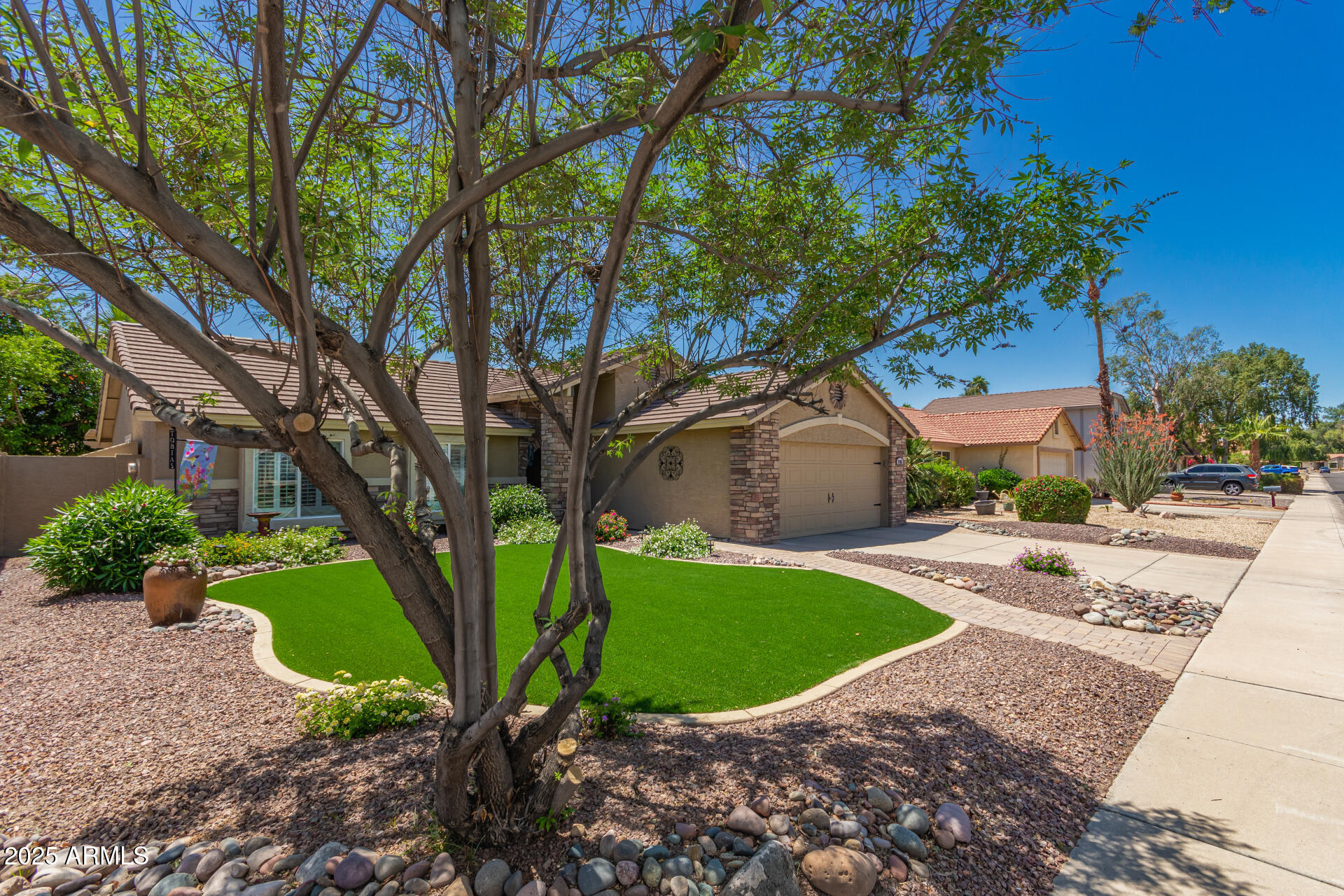 7185 W KIMBERLY Way