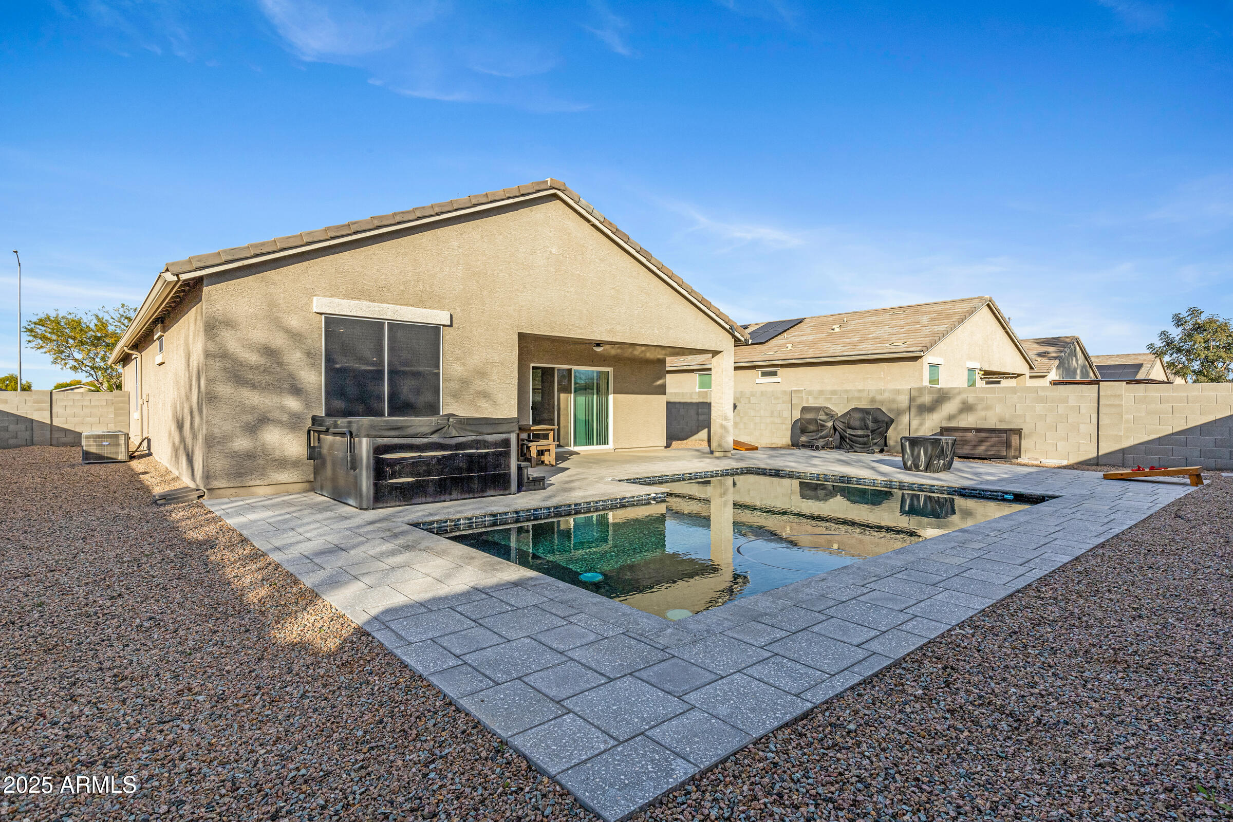 35975 W CATALONIA Drive