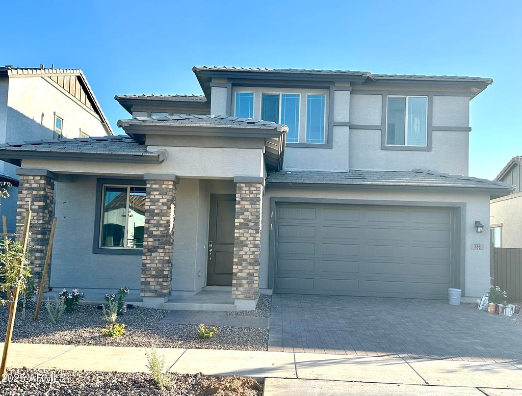 Photo of 753 W Sparrow Drive, Queen Creek, AZ 85140 (MLS # 6942854)