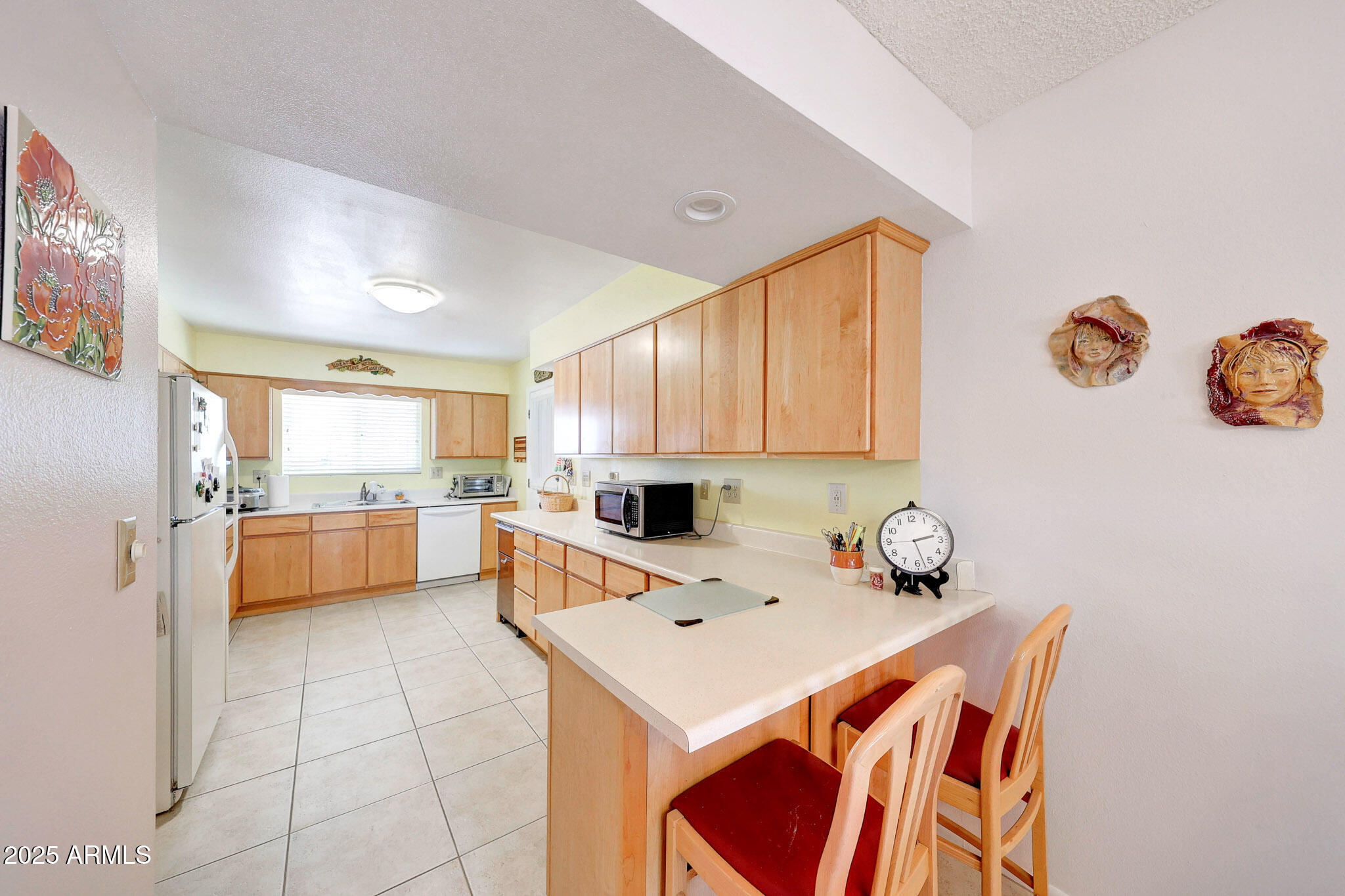 10322 W TWIN OAKS Drive