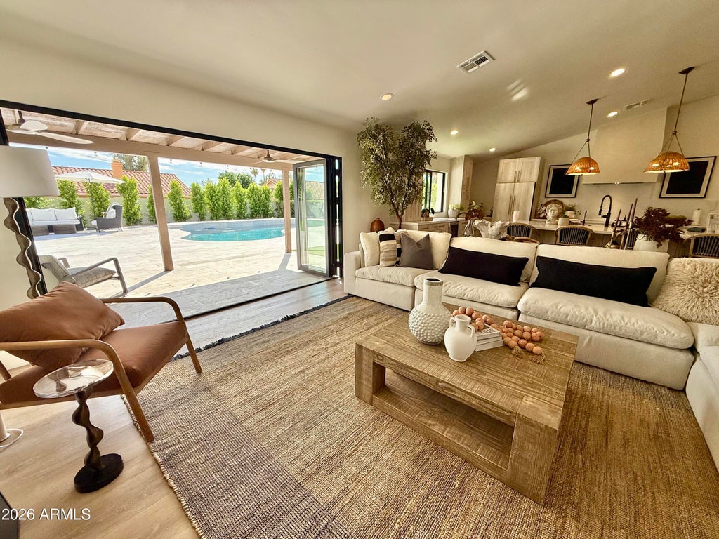 Photo of 6073 E Waltann Lane, Scottsdale, AZ 85254 (MLS # 7095558)