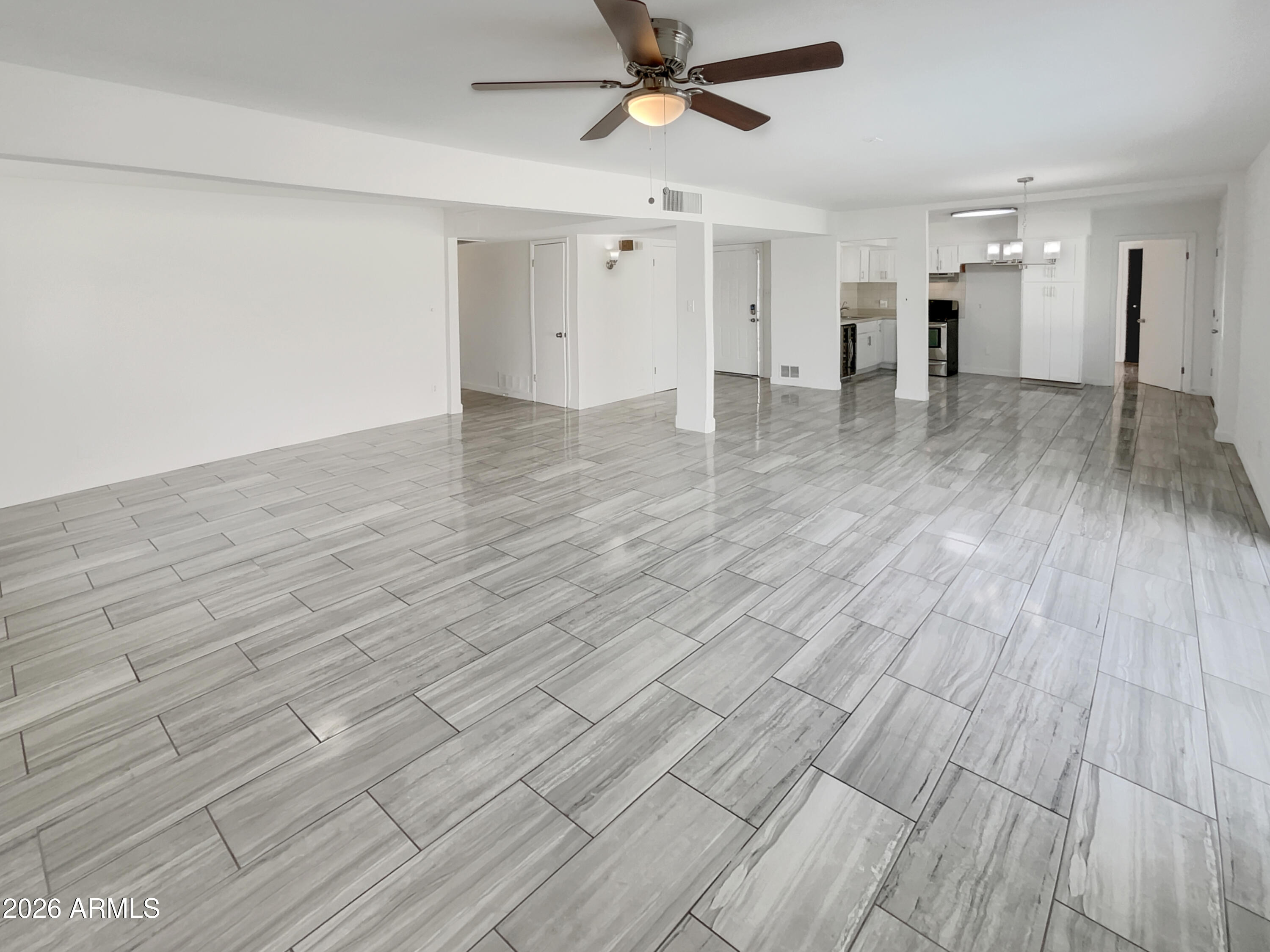 6020 W MEDLOCK Drive