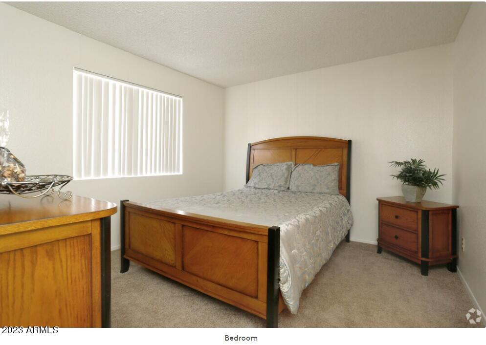 5312 E TAYLOR Street 1