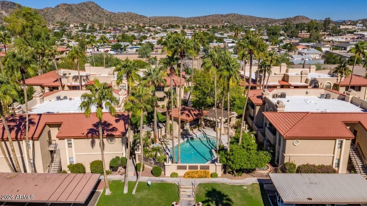 10410 N CAVE CREEK Road 1071