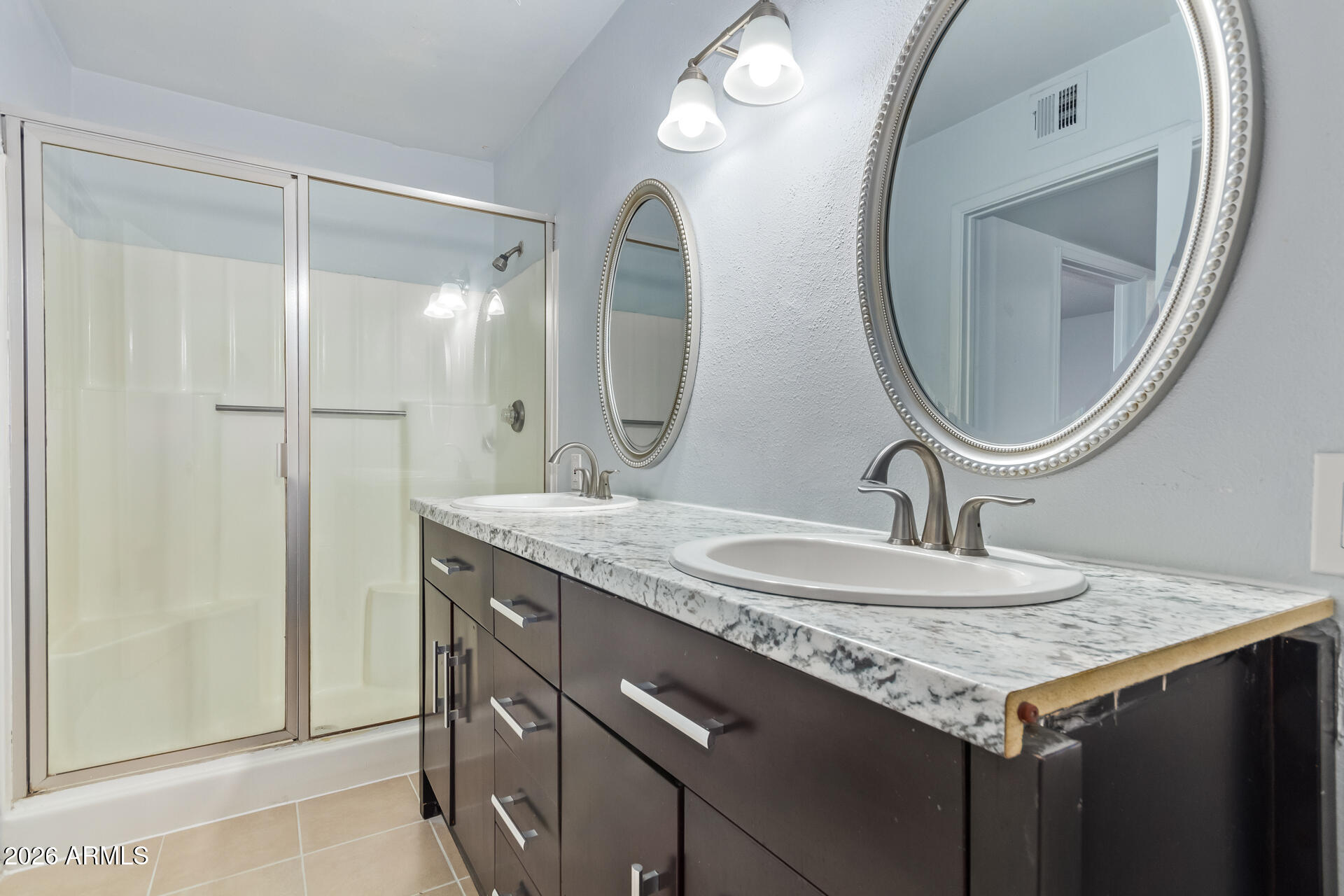 PACE ROSEWOOD AMD - Residential
