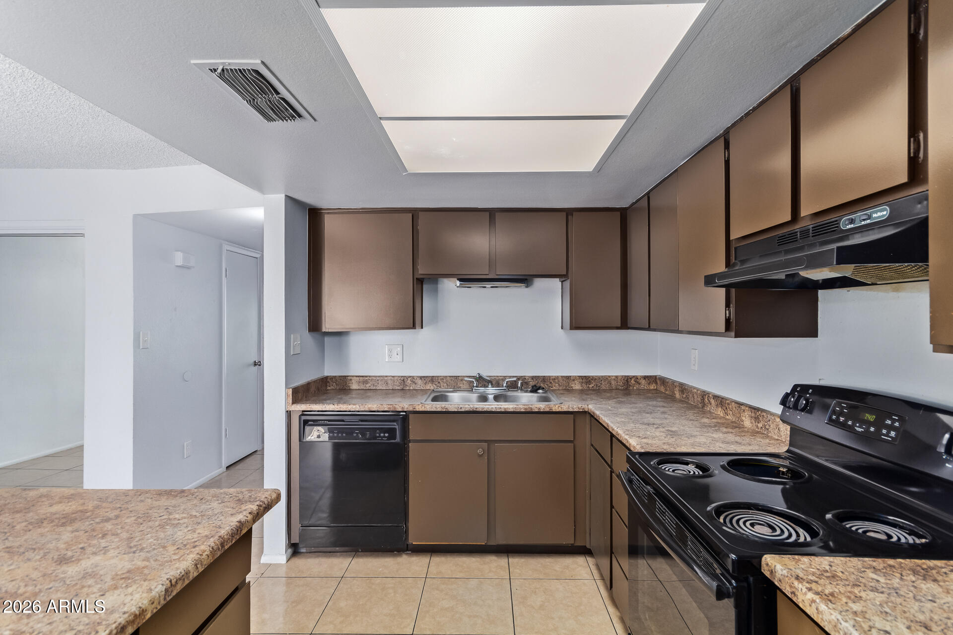 PACE ROSEWOOD AMD - Residential