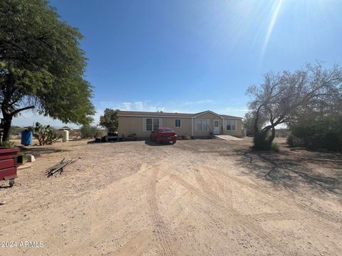 A home in Tonopah