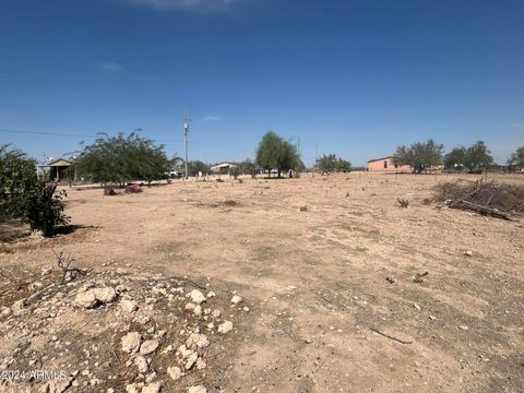 A home in Tonopah