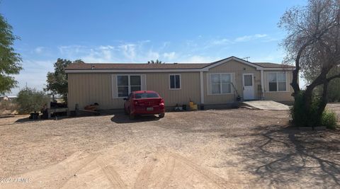 A home in Tonopah