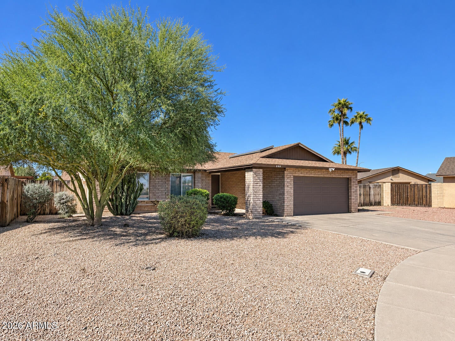 908 S GENTRY Circle