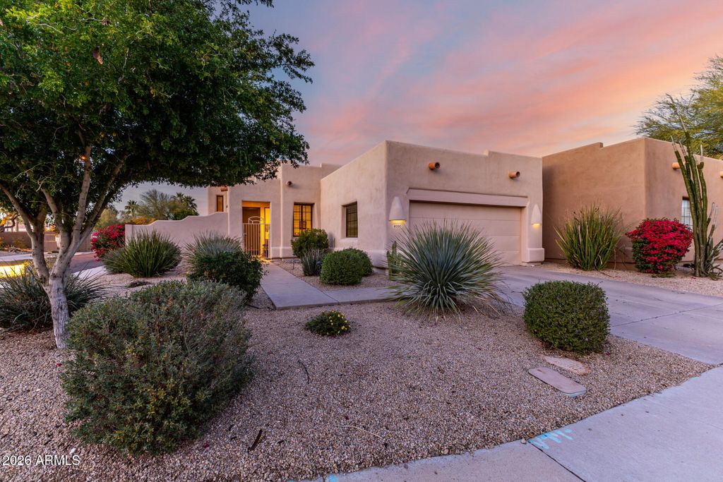 Photo of 8330 E Pepper Tree Lane, Scottsdale, AZ 85250 (MLS # 6972476)