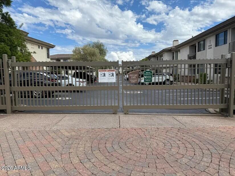 6900 E PRINCESS Drive 1157