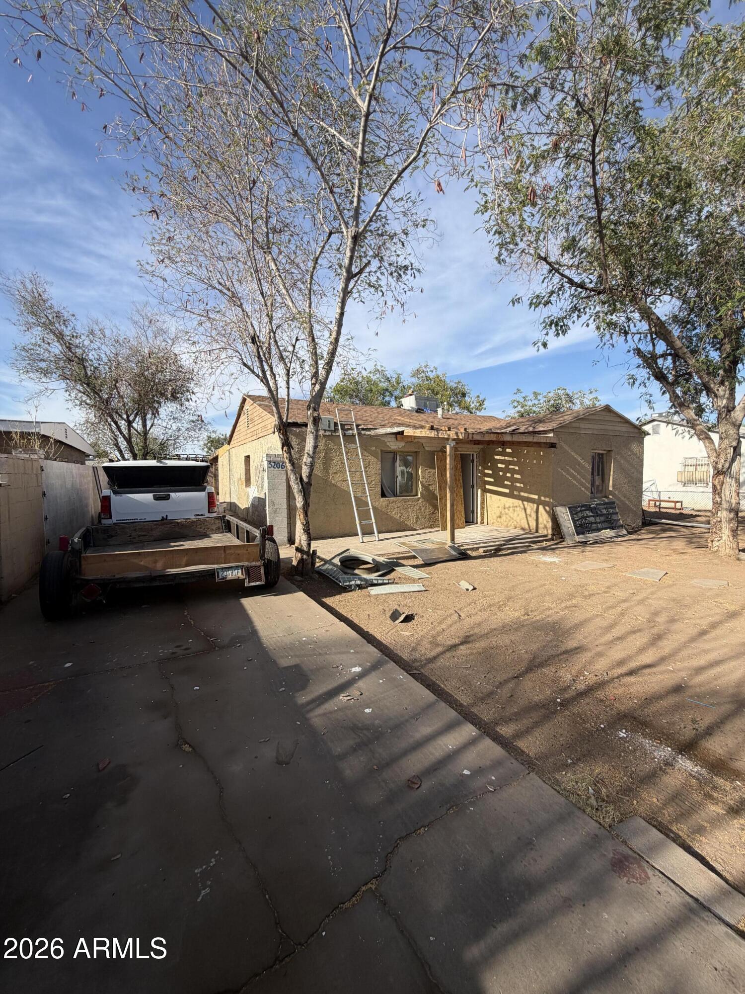 3206 W PIERCE Street