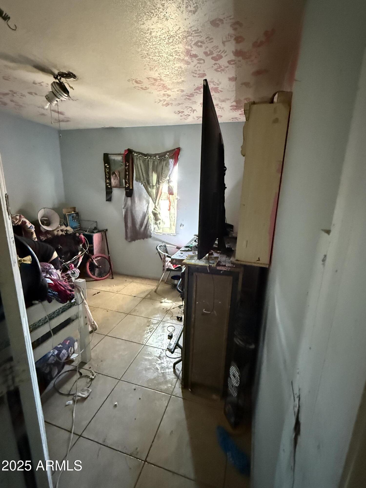 3206 W PIERCE Street