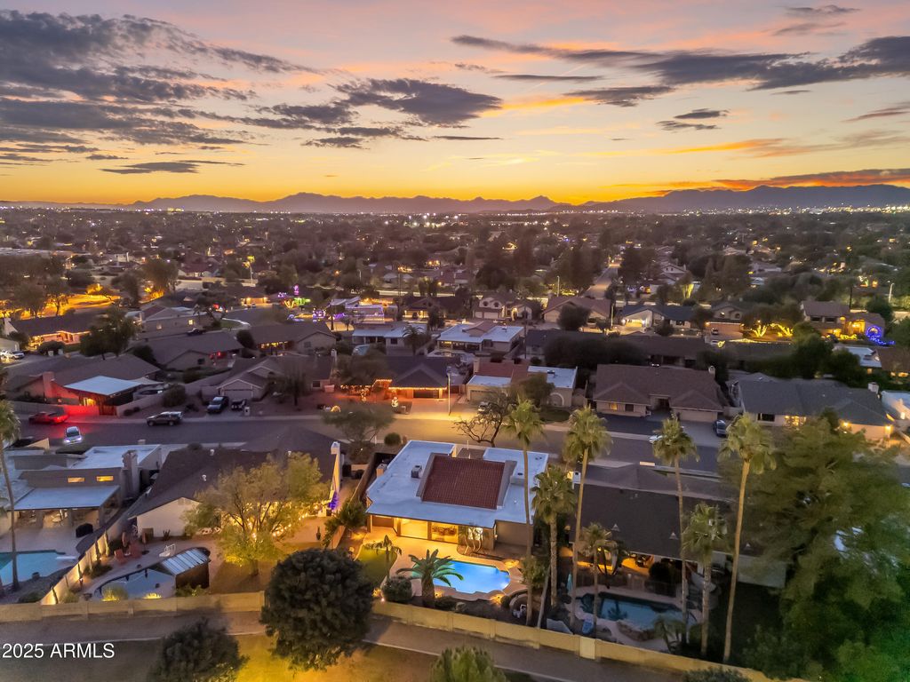 Photo of 9217 S Kachina Drive, Tempe, AZ 85284 (MLS # 6954918)