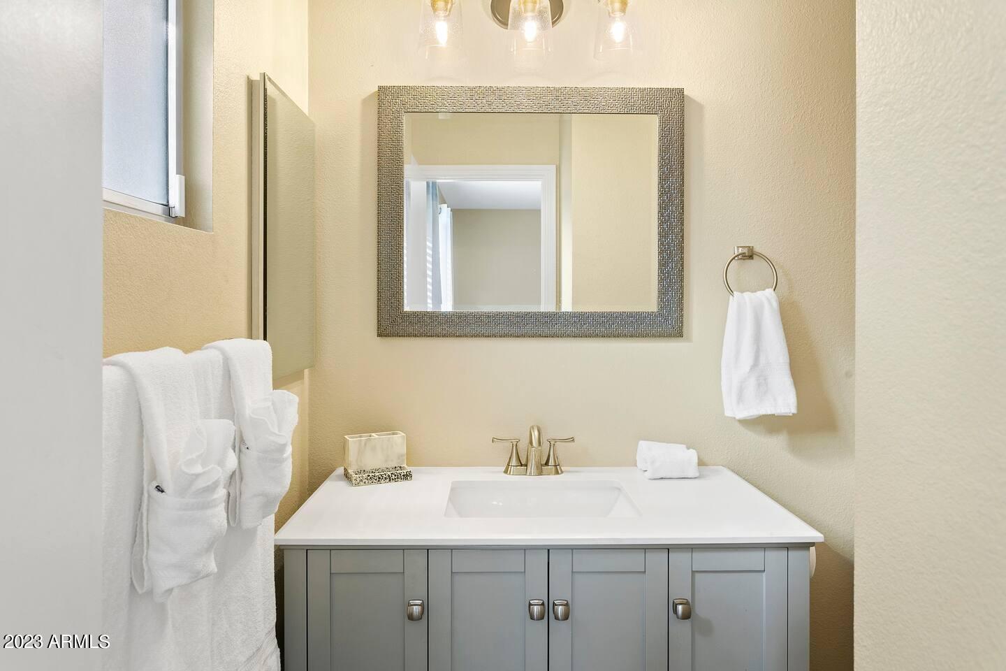 4331 W DAILEY Street