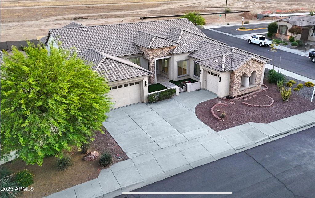 Photo of 18027 W Royal Palm Road, Waddell, AZ 85355 (MLS # 6870897)