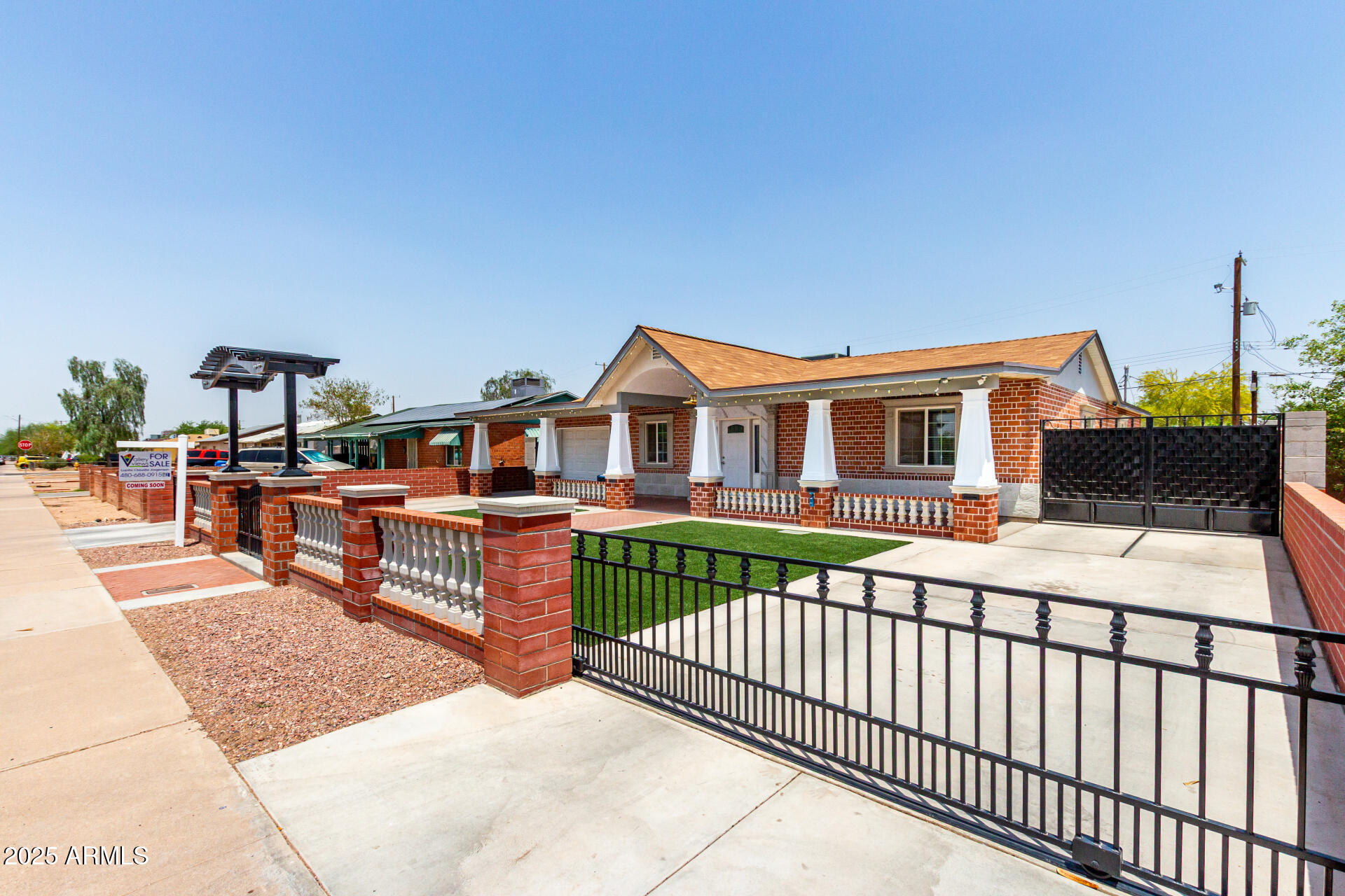 Homes 2 3316 E FILLMORE Street