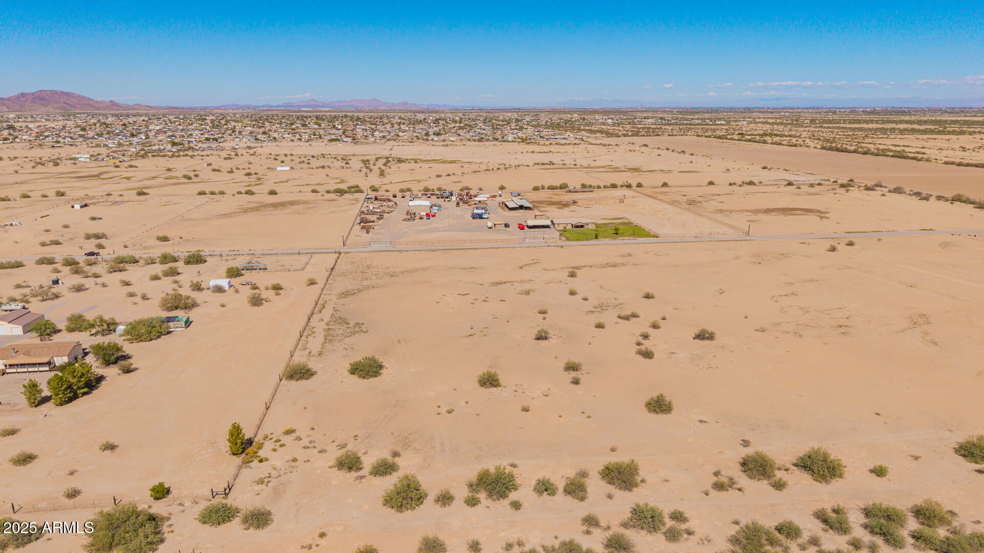 0 W PEPPER TREE Lane 20