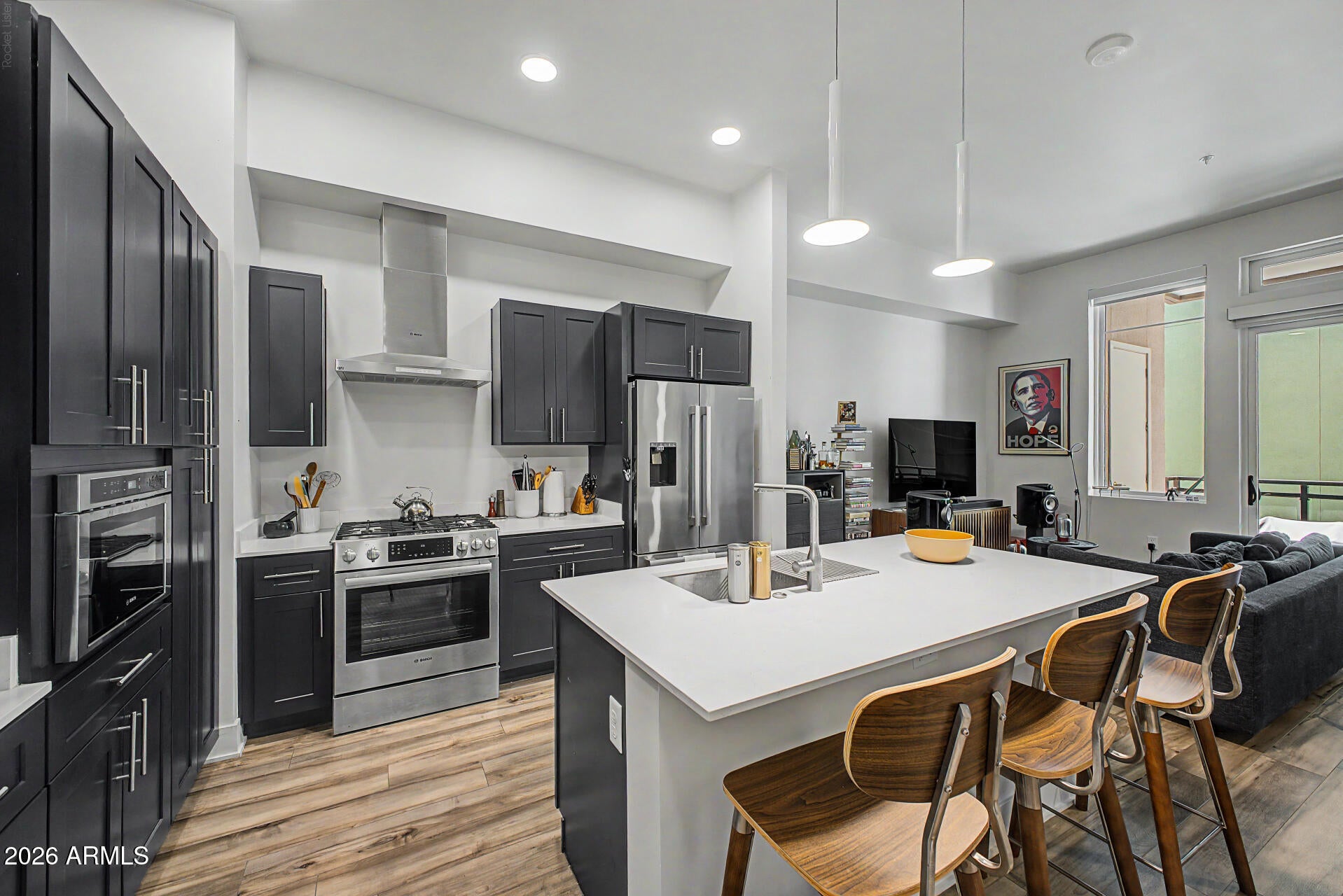 3131 N CENTRAL Avenue 7019