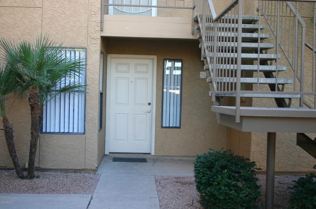 Photo of 8787 E Mountain View Road #1014, Scottsdale, AZ 85258 (MLS # 7002844)