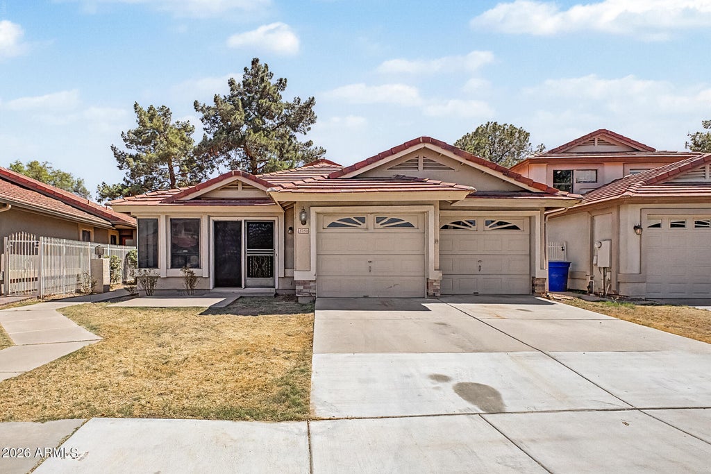 Photo of 5751 W Del Rio Street, Chandler, AZ 85226 (MLS # 7075874)