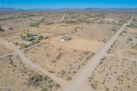 A home in Tonopah