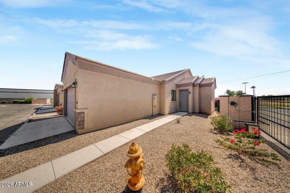 846 N PUEBLO Drive 140