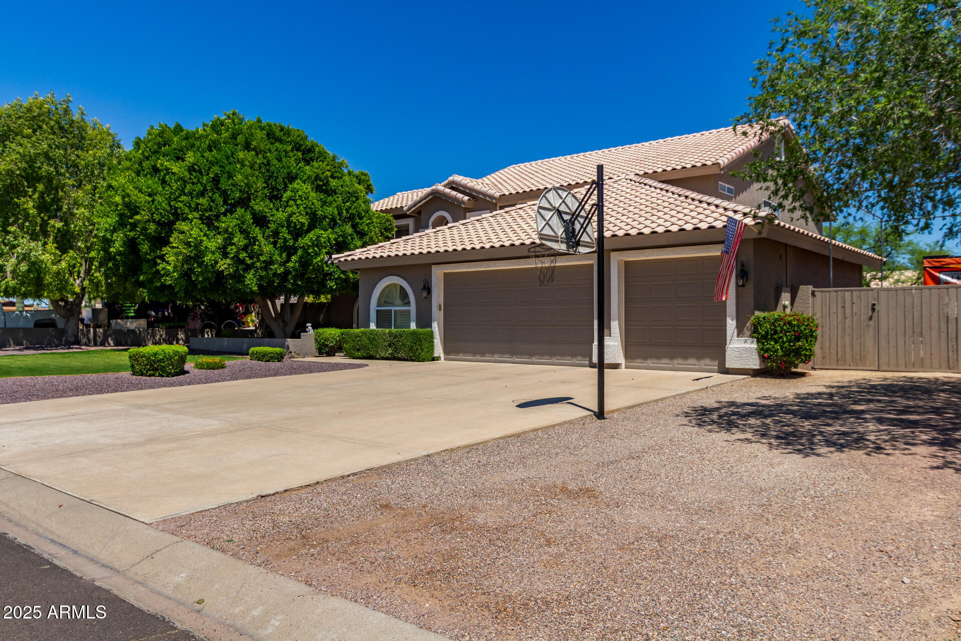 4648 W MISTY WILLOW Lane
