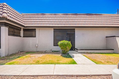 9035 W ELM Street 3 Phoenix AZ 85037