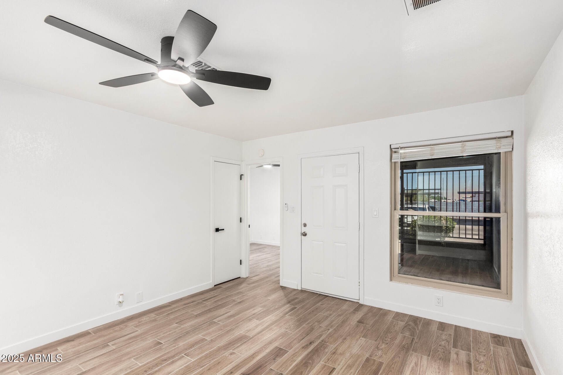 9035 W ELM Street 3