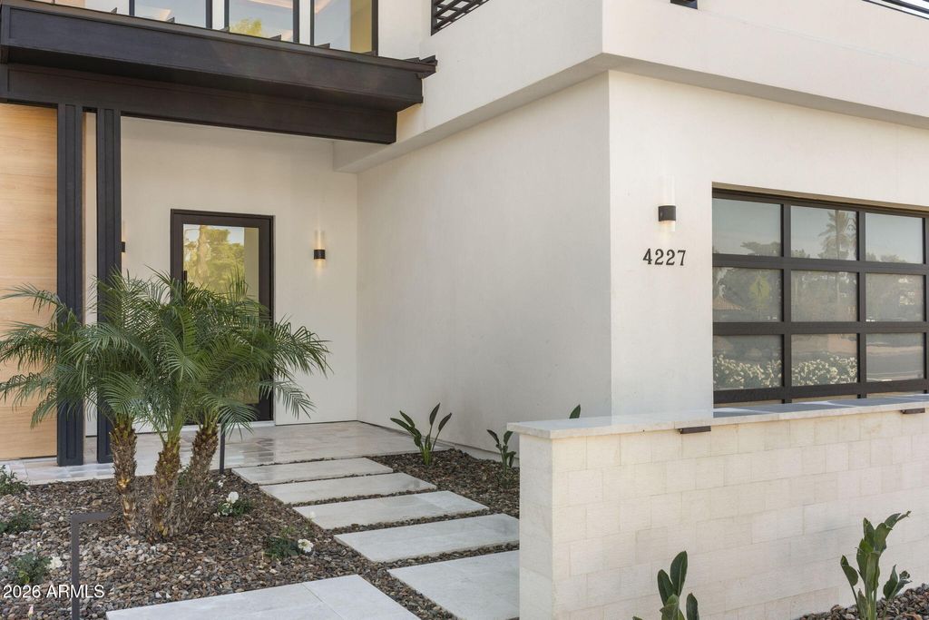 Photo of 4227 E Campbell Avenue, Phoenix, AZ 85018 (MLS # 6973799)