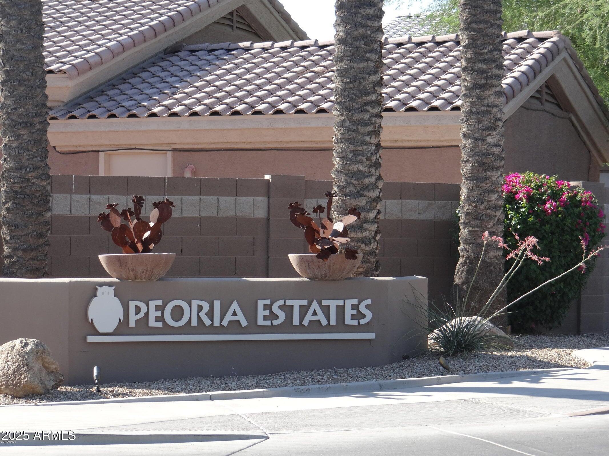 15825 N HIDDEN VALLEY Lane