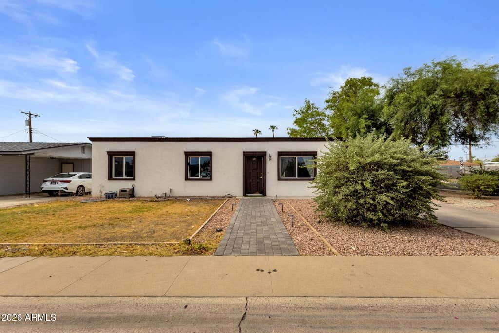 Photo of 1101 E Mckellips Road, Tempe, AZ 85288 (MLS # 7055605)