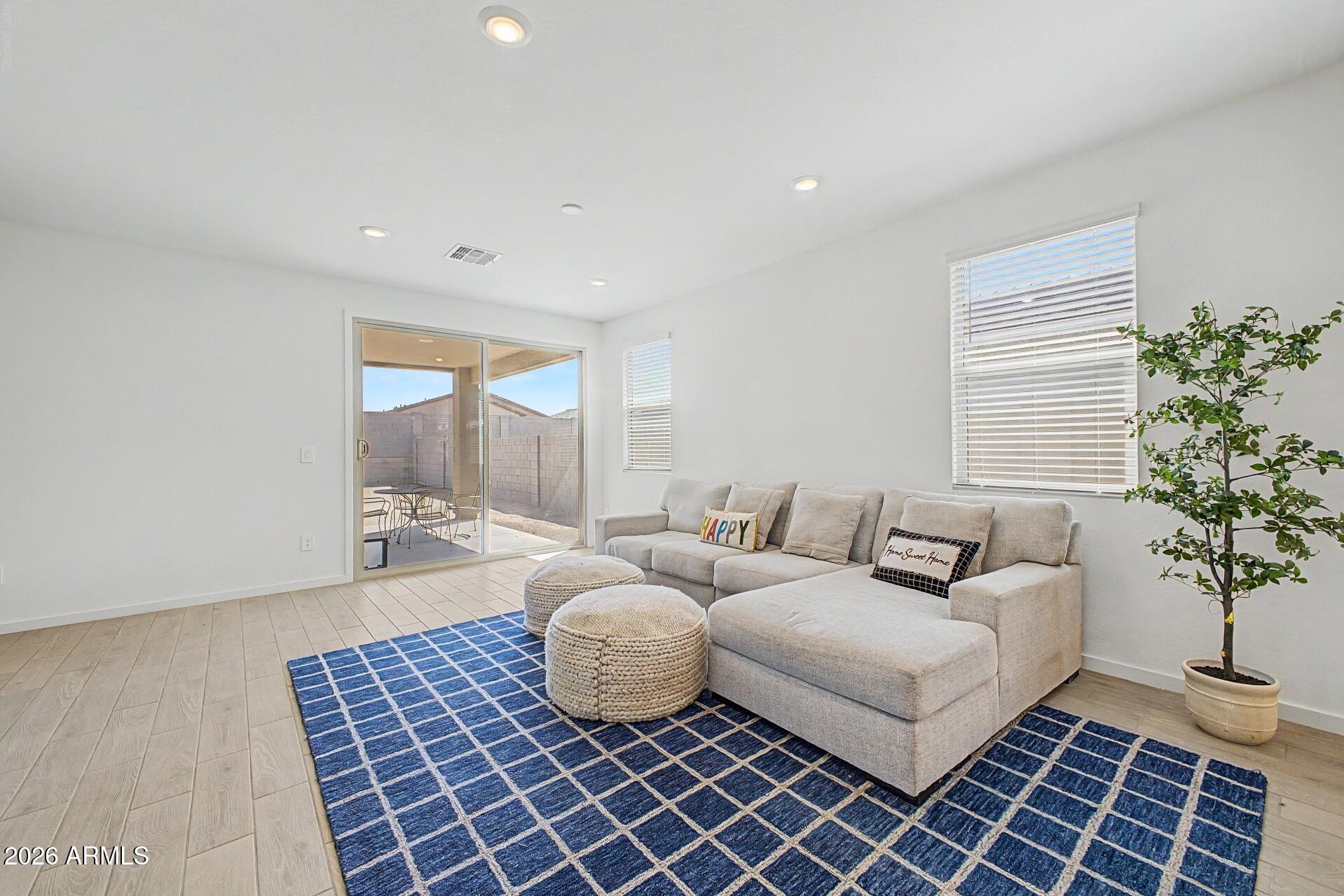4195 W MONIKA Lane