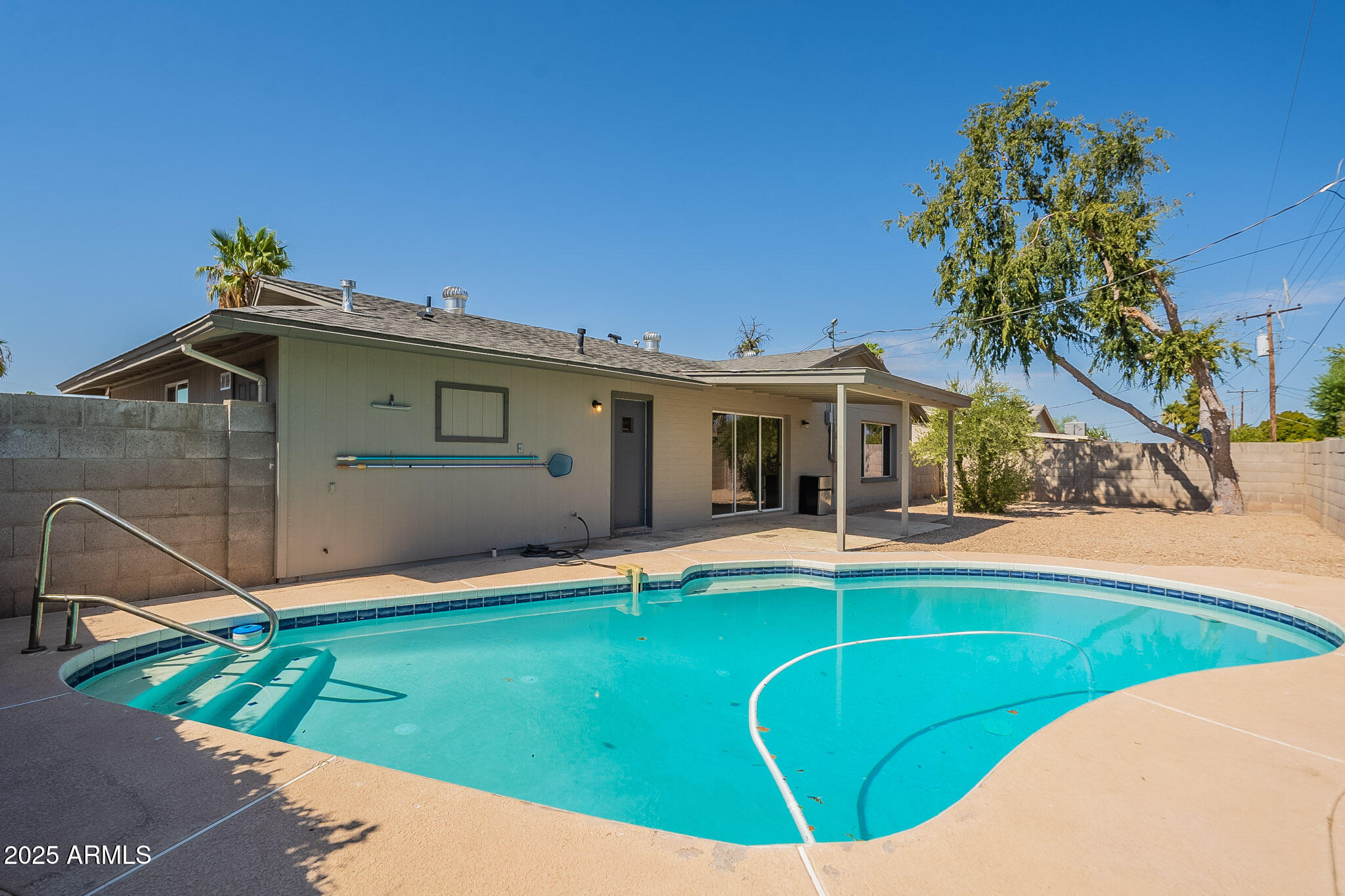 1274 E HERMOSA Drive