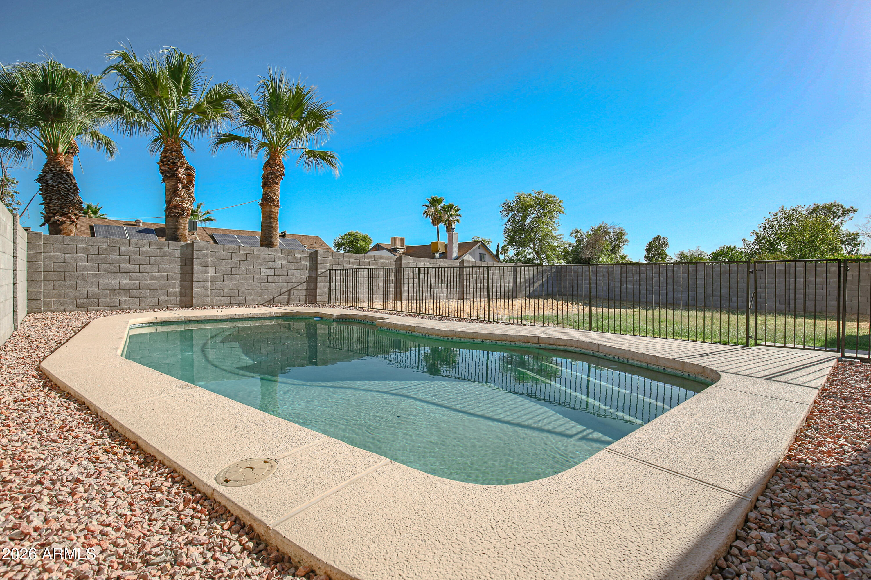 4737 W VILLA THERESA Drive