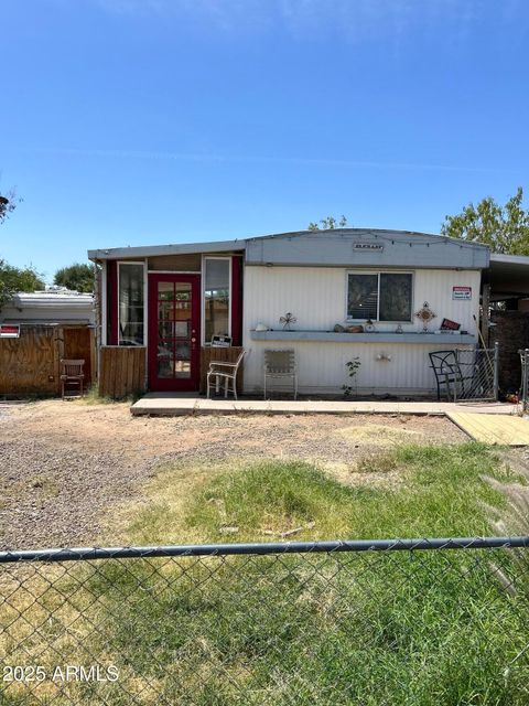4233 E MINTON Street Phoenix AZ 85042