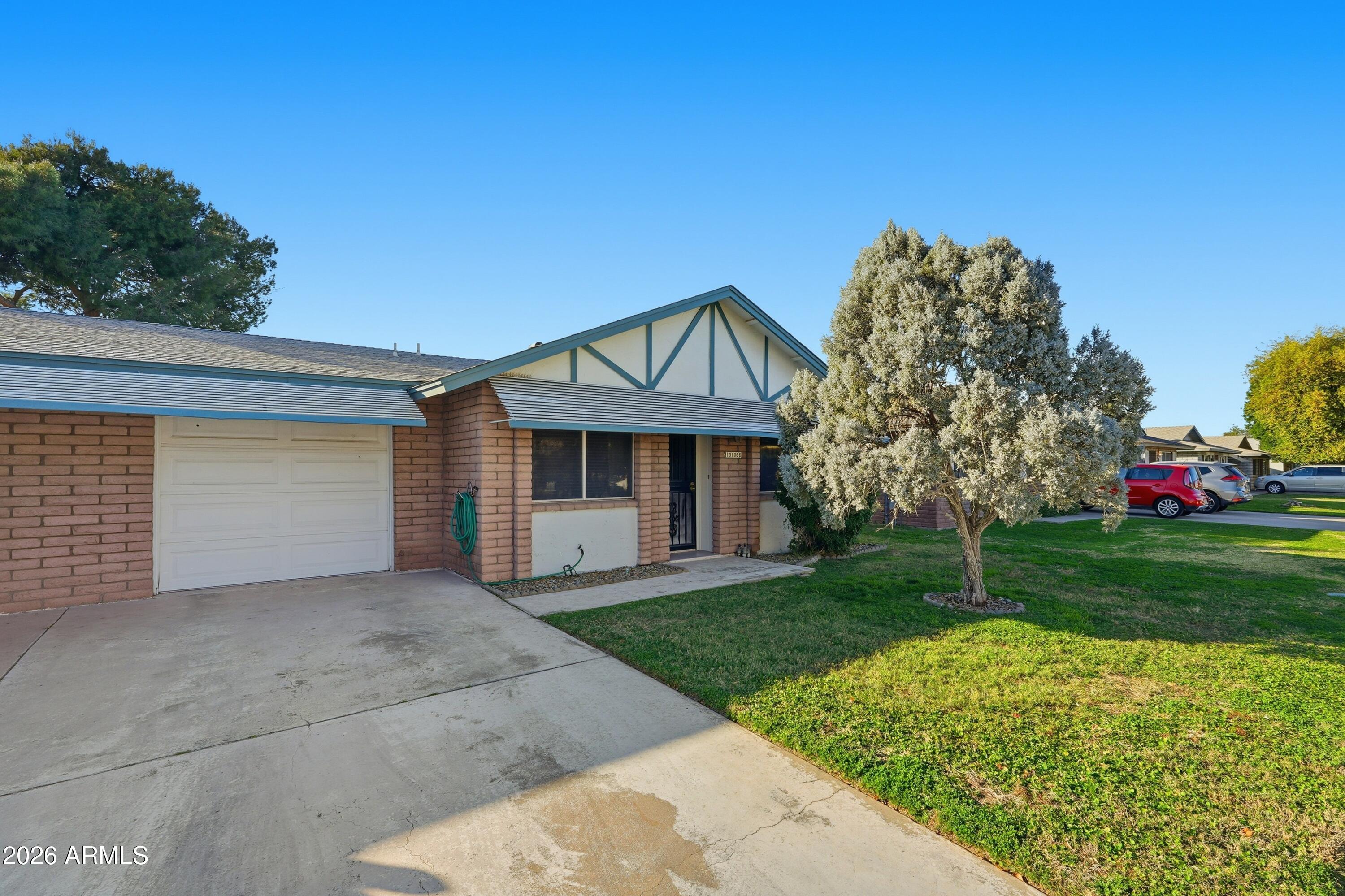 10108 N 95TH Drive B