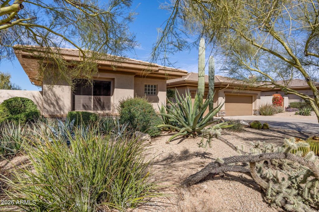 Photo of 7378 E Visao Drive, Scottsdale, AZ 85266 (MLS # 6991119)