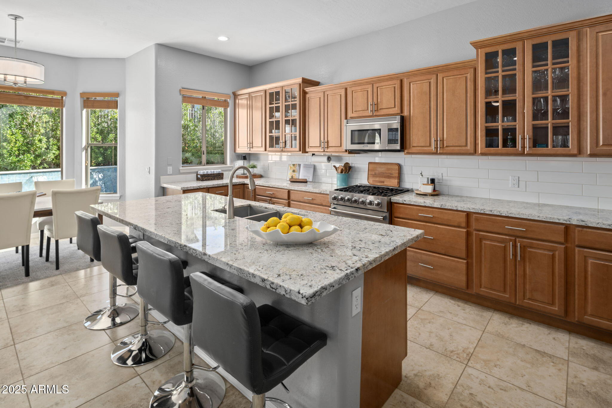 35511 N VIA TRAMONTO --