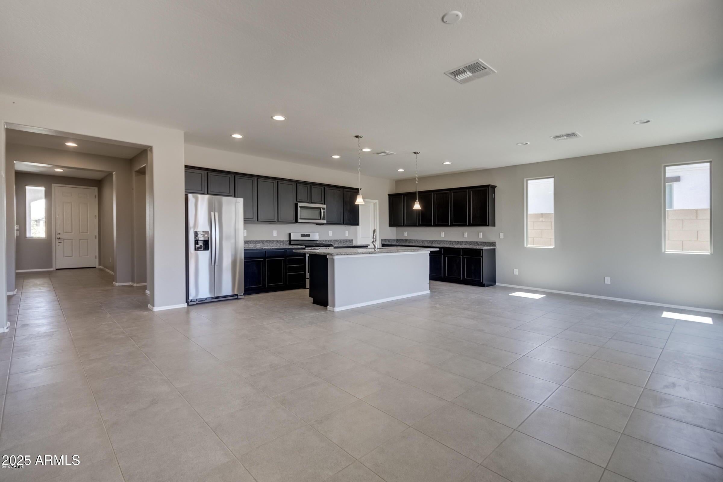 22505 E Via Las Brisas --
