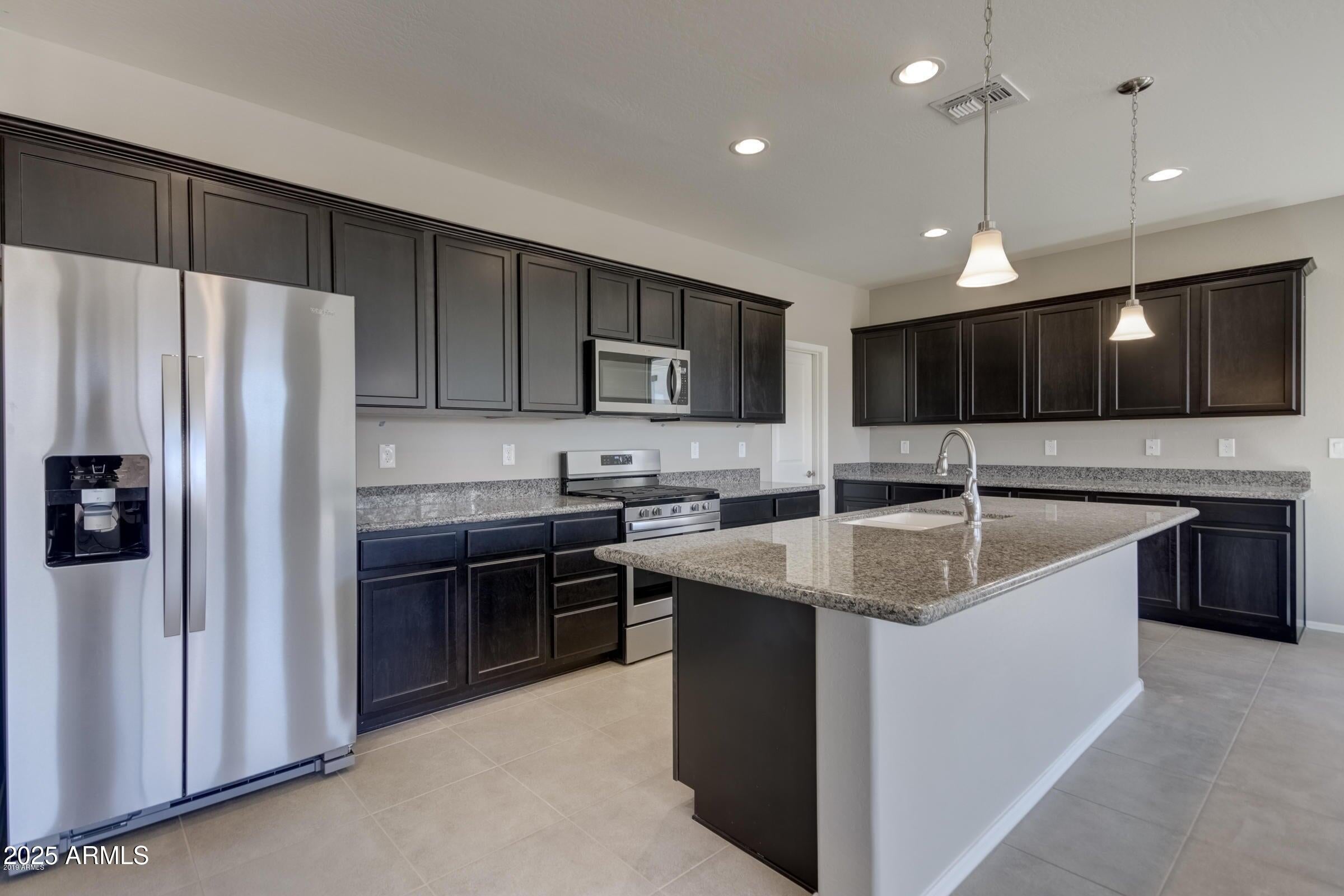 22505 E Via Las Brisas --
